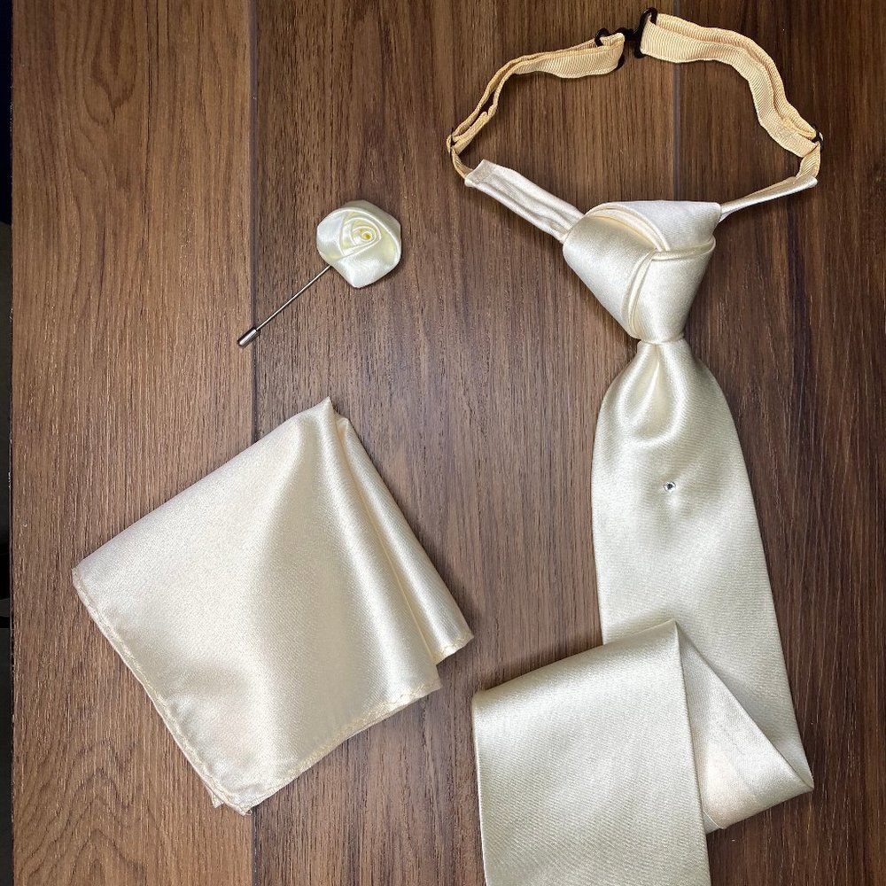 The Double Trinity (Cream)